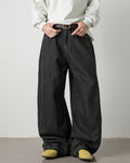 The Seamline Relaxed Denim Jeans