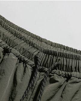 The Summit Pleated Cargo Trousers