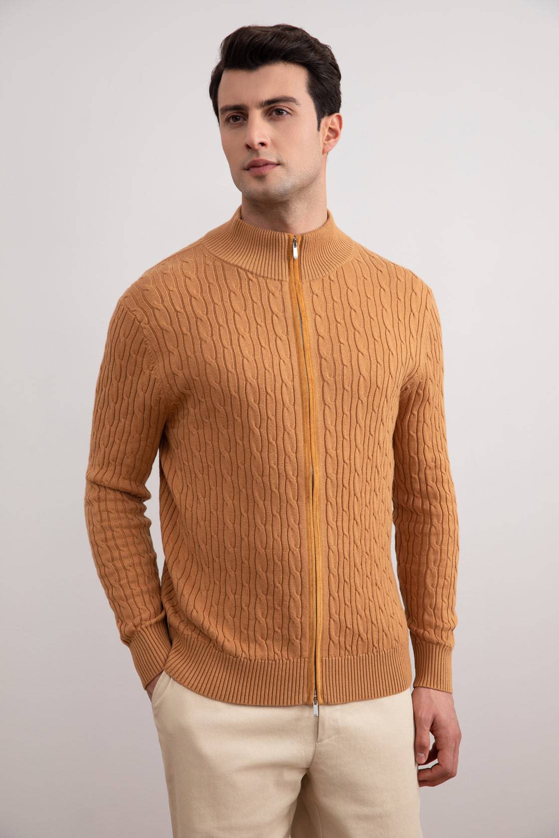 Sienna Cable Knit full-zip Sweater - Tour&Tate