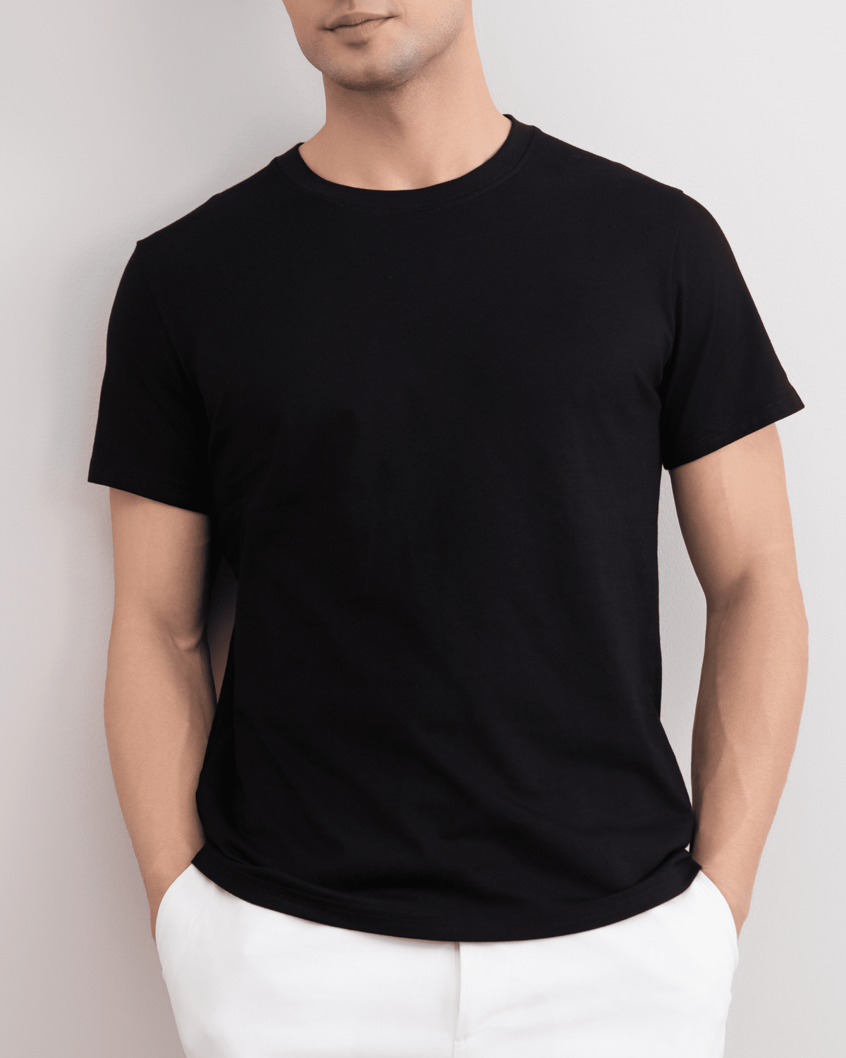 Black Slim fit Crew-neck T-shirt - Tour&Tate