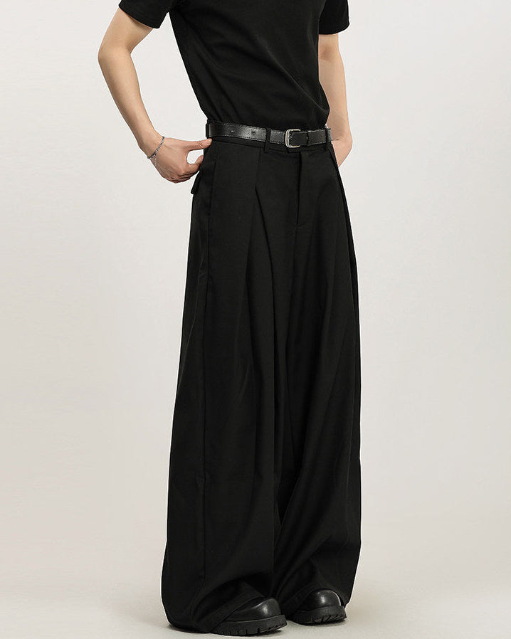 Wide Leg Pleated Trousers
