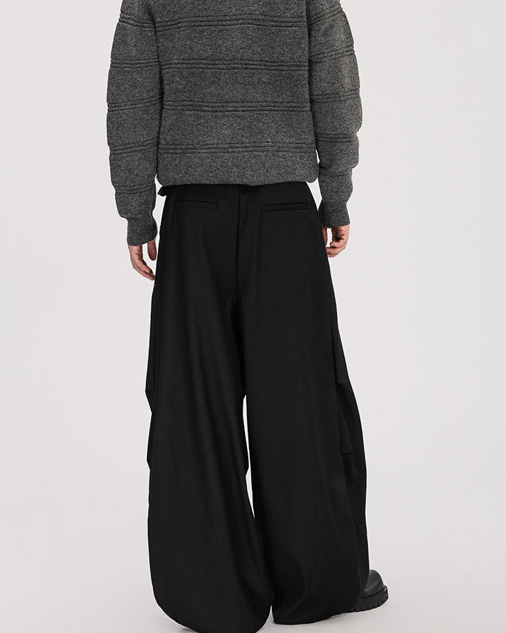 High-End Silhouette Wide-Legged Pleated Trousers