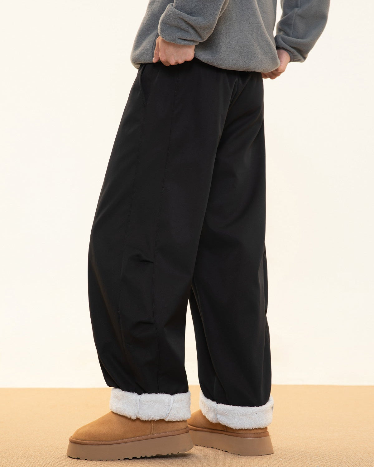 The Divide Pleat Fleece Jeans