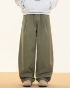 The Divide Pleat Fleece Jeans