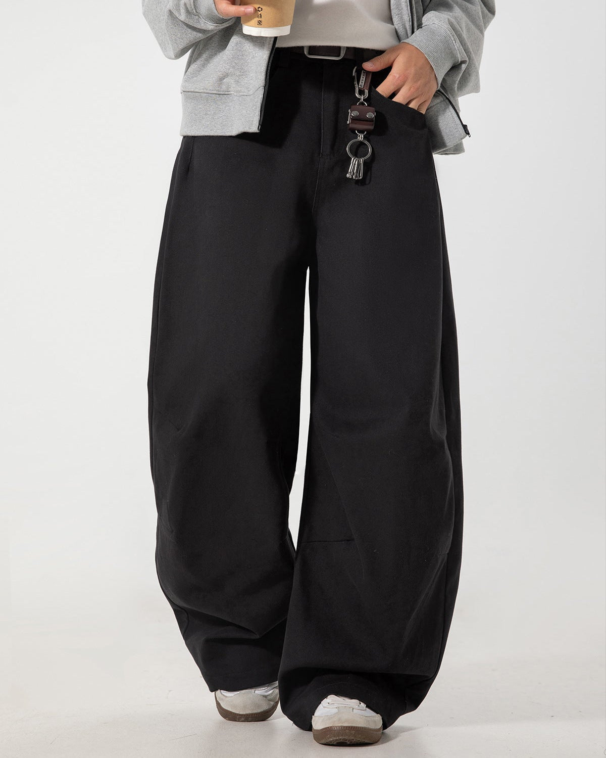The Stanton Pleated Cargo Jeans