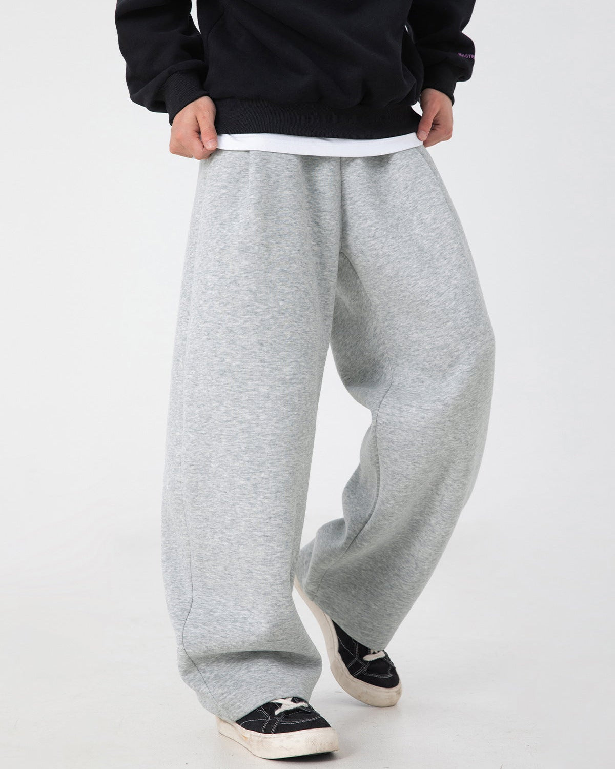The Contour Pleat Relaxed Jeans