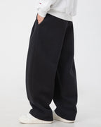The Contour Pleat Relaxed Jeans