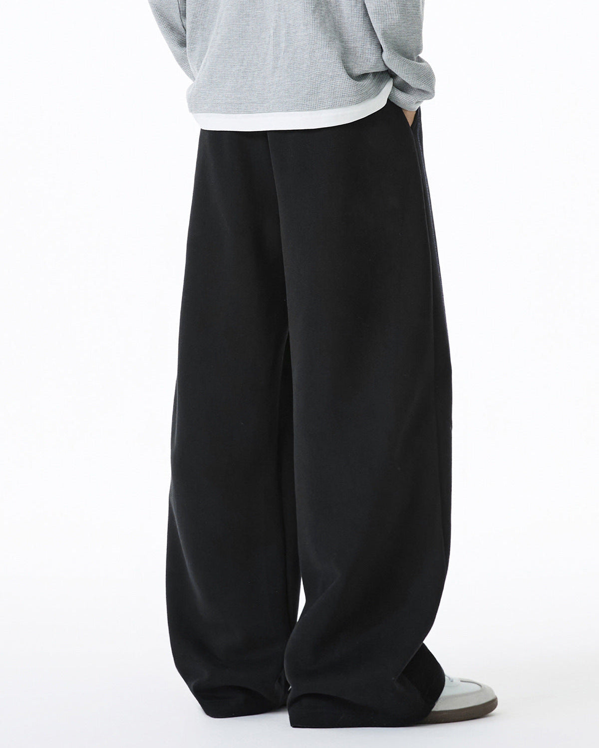 The Contour Split Sweatpants